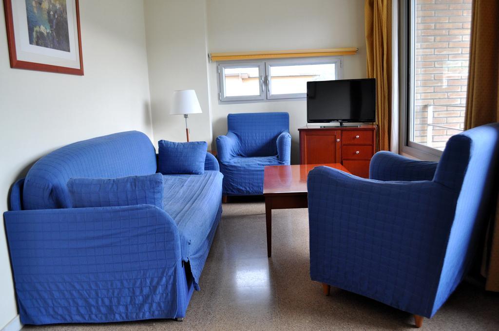 بوبلا دي سيغور Aparthotel Sole الغرفة الصورة